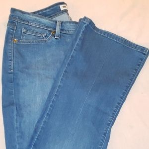 Levi's Curvy 529 Boot Cut Jeans